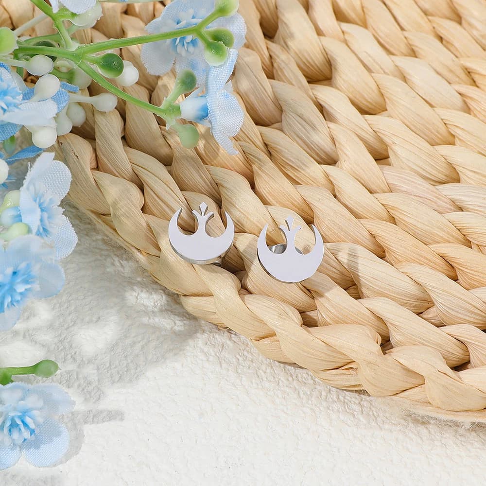 Trend Minimalist Metal Ear Studs Popular Movie Earrings Exquisite Cosplay Party Gift for Fans