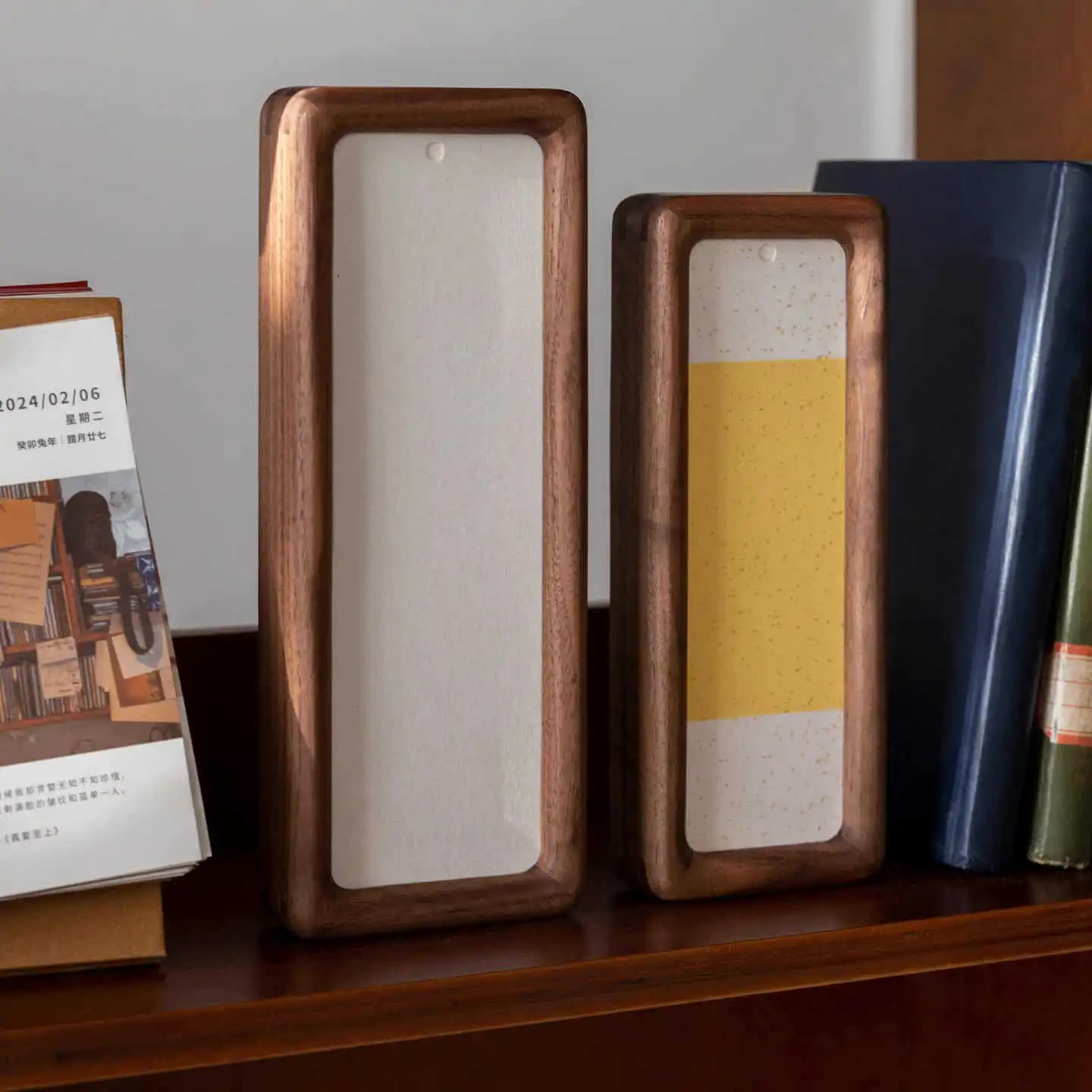 Solid Wood Photo Frame High-Quality Thicken Walnut/Teak Mortise and Tenon Small Picture Frame Display Stand Desktop Decor