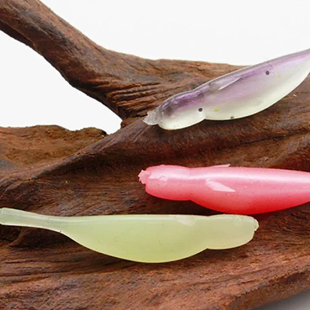 Kit of 63 Fishing baits, Soft and Dure baits set with Toolbox, Set of baits for Bass, Luccio, Crankbait and Accessories