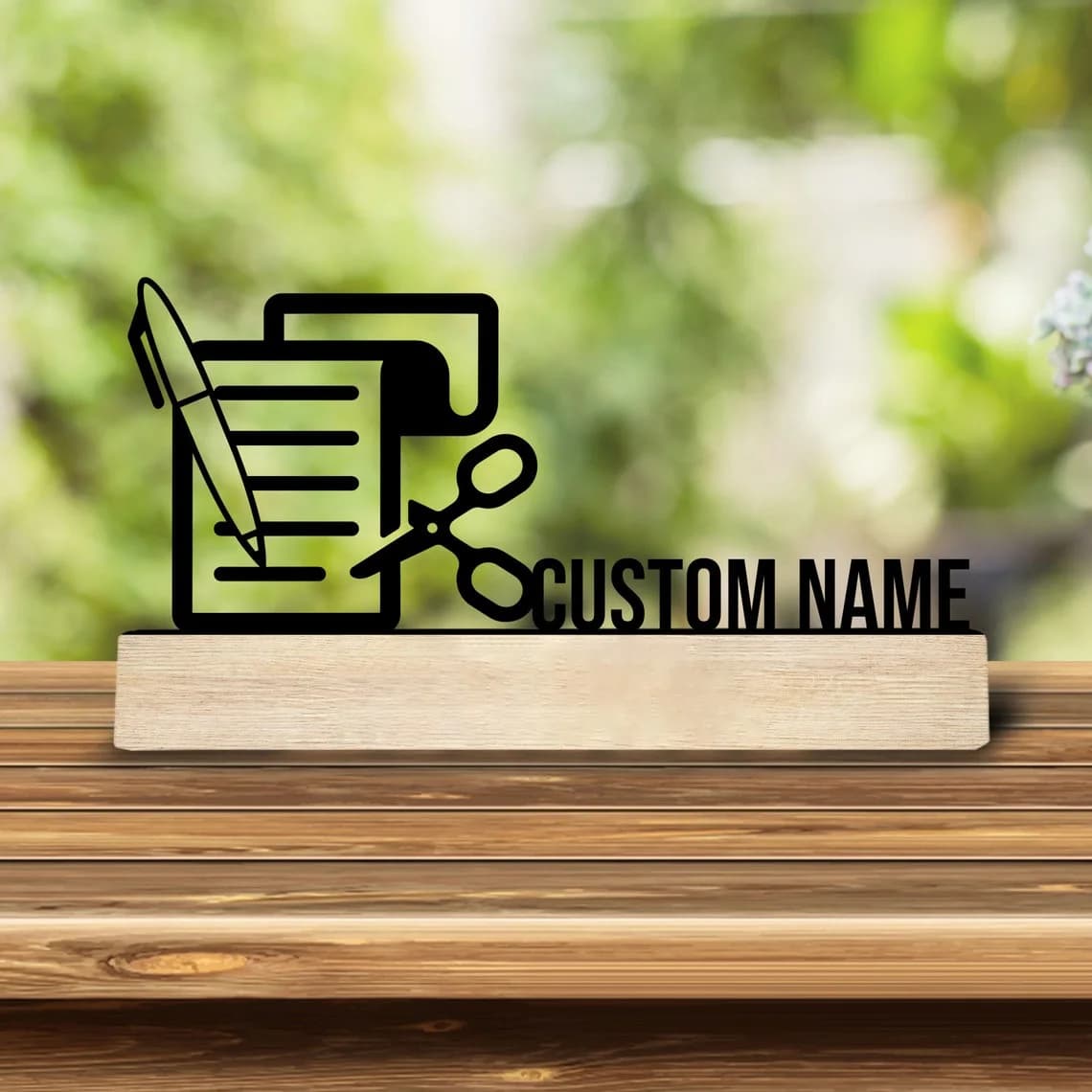1pc Fashionable Personalized Custom Metal Statue Customizable Content With Wooden Base Room Decorations, Bar Counter Decorations