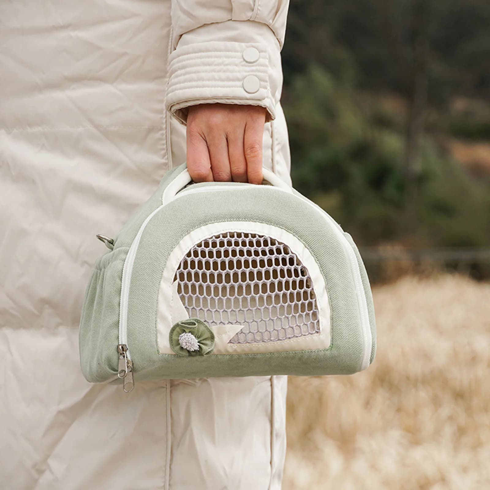 Portable Breathable Small Pet Carrier Pouch With Handle, Outdoor Travel Habitat Bag for Hamster Hedgehog Ferret Chinchilla
