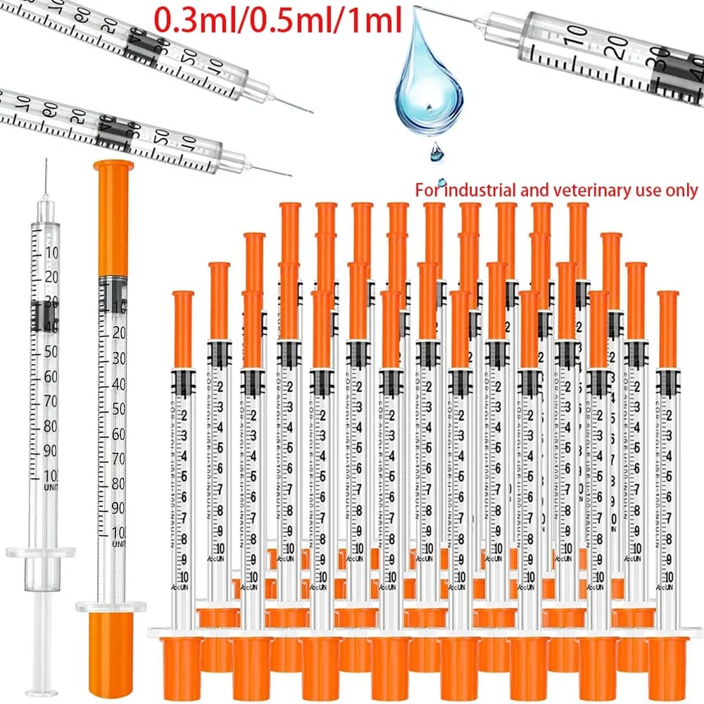 30Pcs 0.5Ml/1Ml Disposable Plastic Veterinary Syringes with Needles, Suitable for Pets and Farm Animals, Manual Push-Type Syring