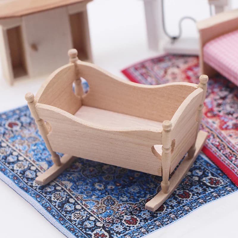 1:12 Letto per bambini in legno in miniatura per casa delle bambole Fai finta di giocare con la decorazione dei mobili