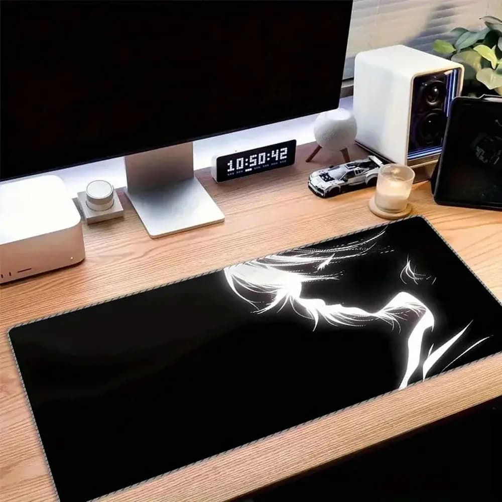 Tappetino da Scrivania Ethereal Silhouette, Tappetino per Mouse da Gaming XL Esteso, Base Antiscivolo, Decorazione da Scrivania Monocromatica per Amanti dell'Arte, per Studio e Lavoro