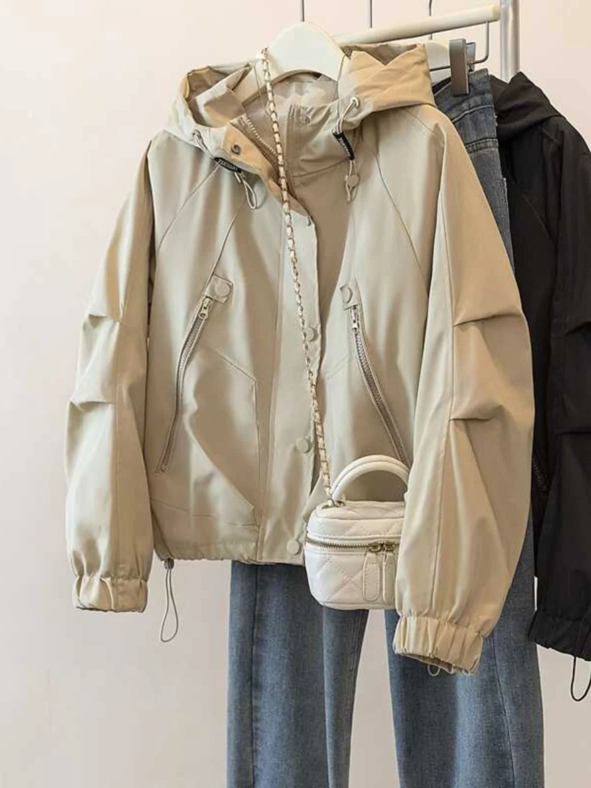 Giacca in cotone taglie forti, spessa e ampia, stile baseball, capospalla primaverile, cappotto con cappuccio avanzato effetto snellente, moda donna