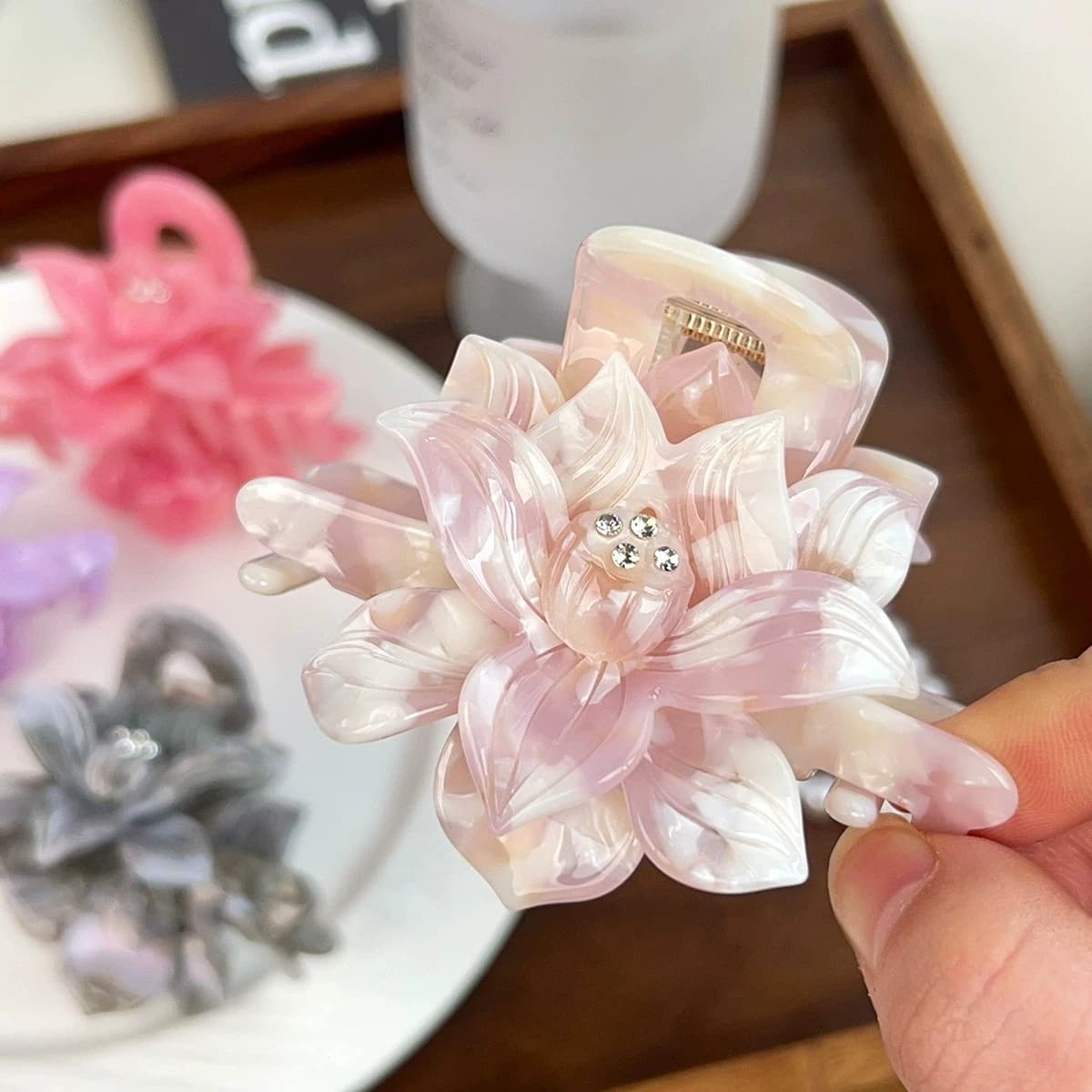 Light Luxury Lotus Acetic Acid Hair Claw Hair Clip Non-slip Large Shark Claw Hair Accessories