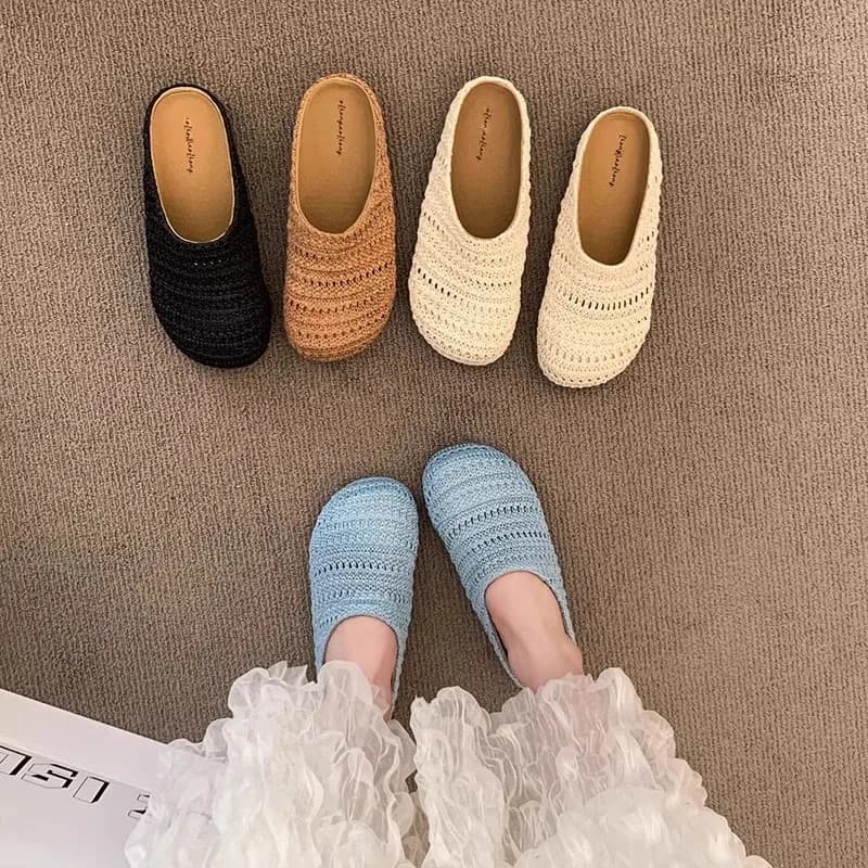 Women Raffia Woven Mule Slippers Summer Breathable Mesh Closed Toe Slides Casual Flat Sandal Beach Resort Vacation Slip On Shoes