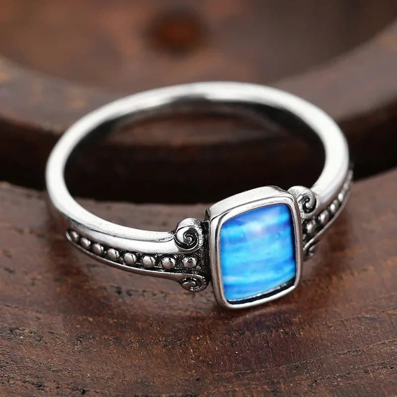 New Design Refined, Square Elegance, Niche Jewel with Sets, Luxury Discreet, Minimalist Style Ring for Banquets