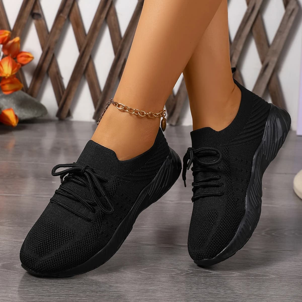Scarpe estive da donna Sneakers casual traspiranti in rete Scarpe vulcanizzate con lacci Scarpe sportive con plateau da donna Scarpe da tennis femminili