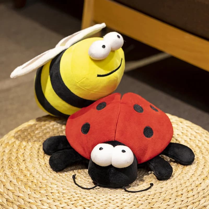 Creativo cartone animato colorato coccinella peluche bambola morbida peluche ape peluche cuscino insetto per bambini regali di natale di compleanno