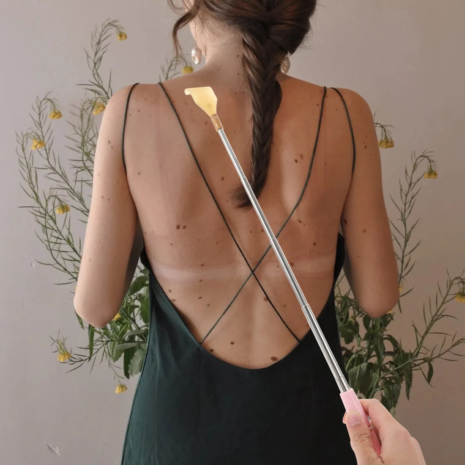 Set di 2 Massaggiatori per la Schiena in Metallo con Tecnologia a Sfera Rotante, Design Telescopico per Zone Difficili da Raggiungere, Massaggio Viso e Cuoio Capelluto