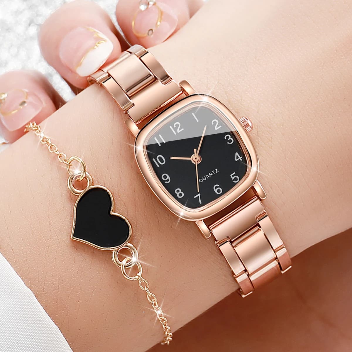 2PCS Fashion Women Watches Set Alloy Band Quartz Watch Heart Bracelet Relogio Feminino Reloj Mujer（Without Box）