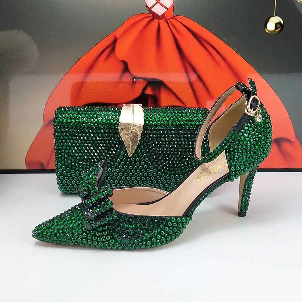 BaoYaFang 2024 nuovo arrivo verde perla scarpe da sposa da sposa e borsa scarpe da festa da donna con cinturino alla caviglia burattini alti