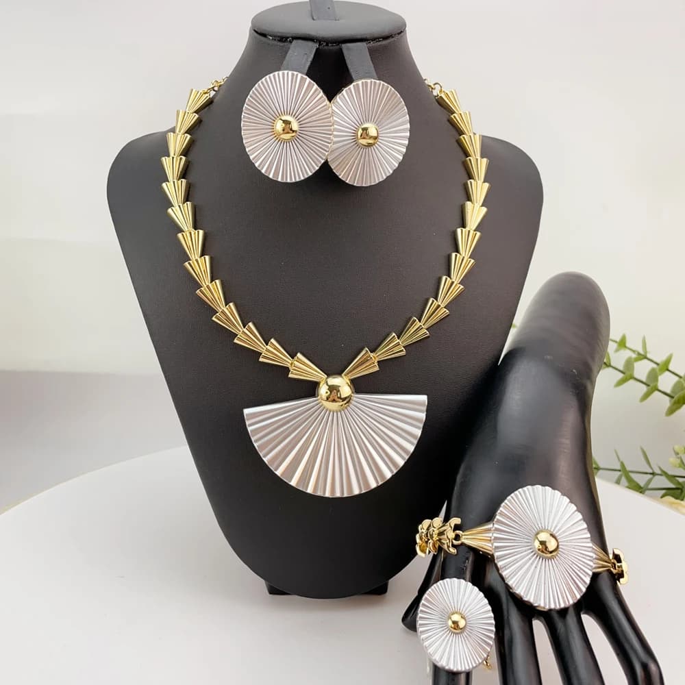 Set di gioielli di fascia alta squisito e alla moda, adatto a varie feste, spose e matrimoni da indossare FHK24859