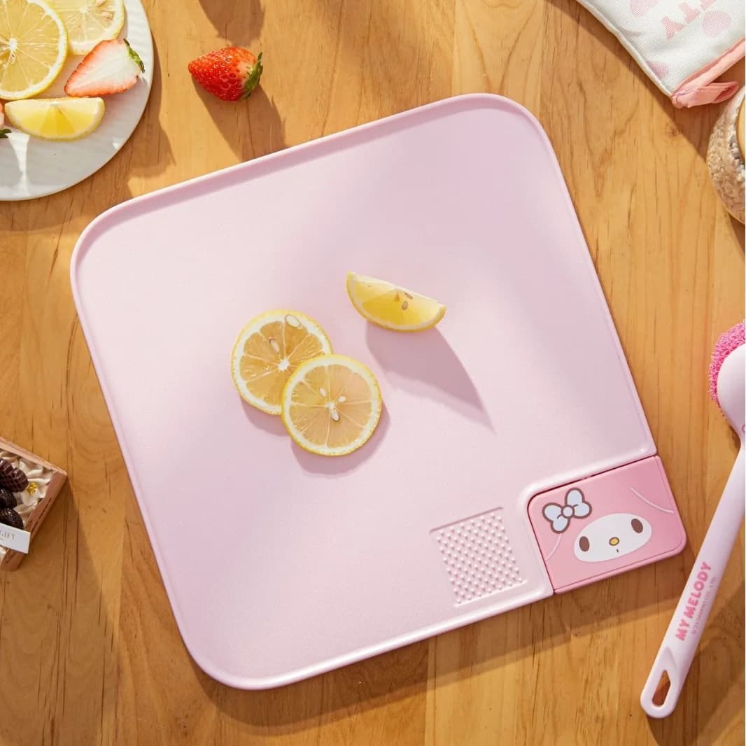 Creative Cartoon Standing Cutting Board, Double-Sided for Cutting Vegetables and Fruit, Cartoon-Themed Cutting Board for Home Us