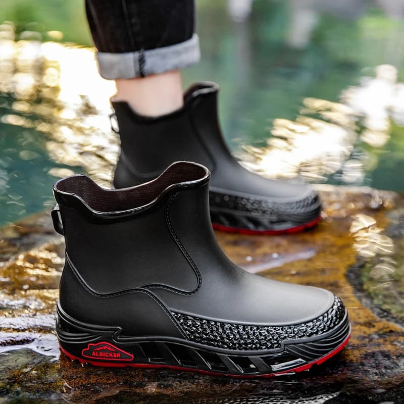 Stivali da Pesca Impermeabili in Stile Britannico Classico, Protezione per i Piedi, Stivali Sportivi Neri per la Pioggia, Ideali per Giorni Piovosi, Scarpe da Uomo