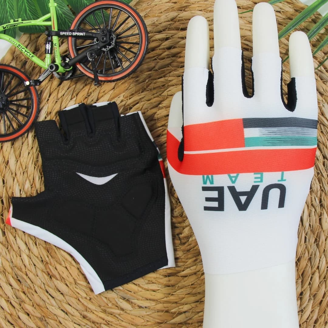 UAE TEAM One Pair Sports Half Finger Cycling Jersey Gloves White Red MTB Road Mountain Bicycle Gel Gloves
