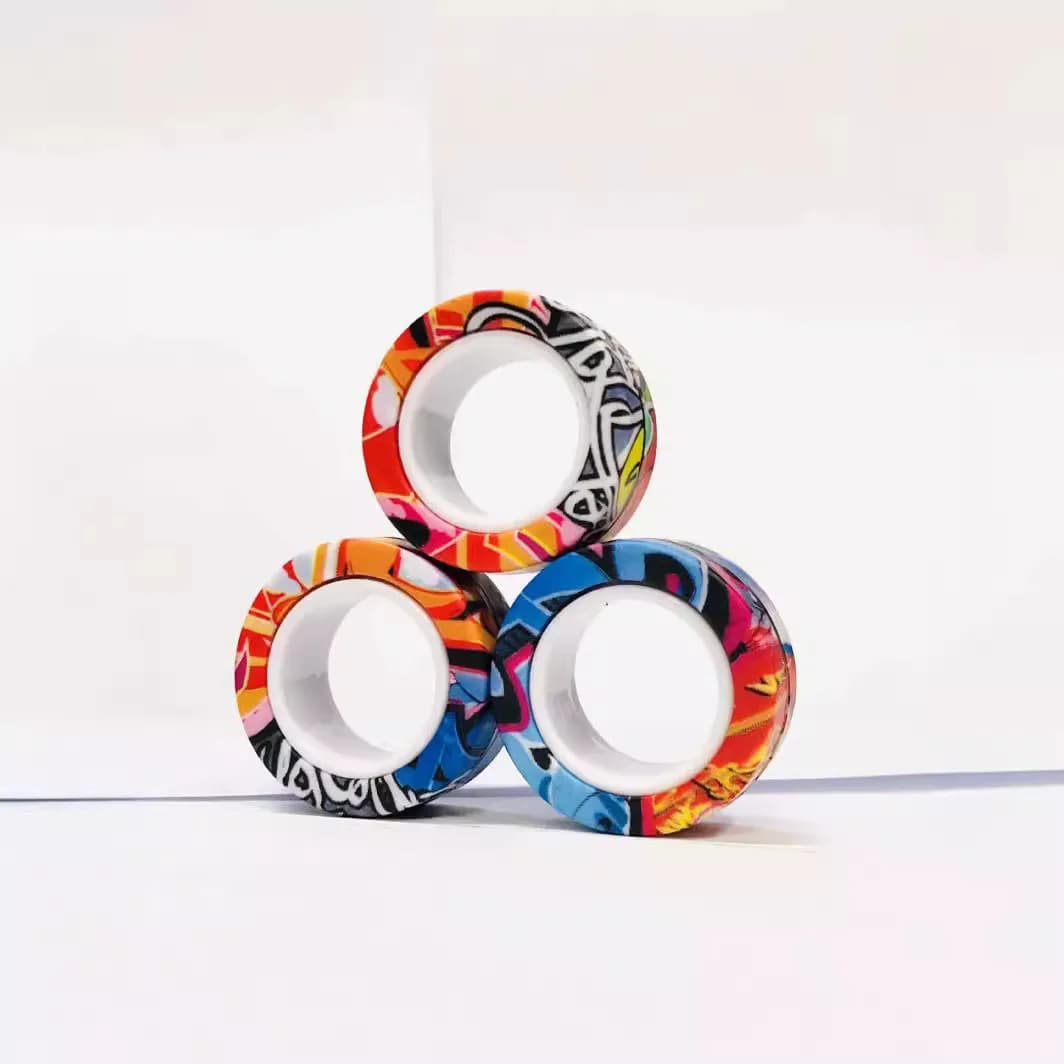 Set di 3 Anelli Magnetici Antistress per Adulti, Magneti Girevoli, Ottimo Regalo per Adulti, Adolescenti e Bambini