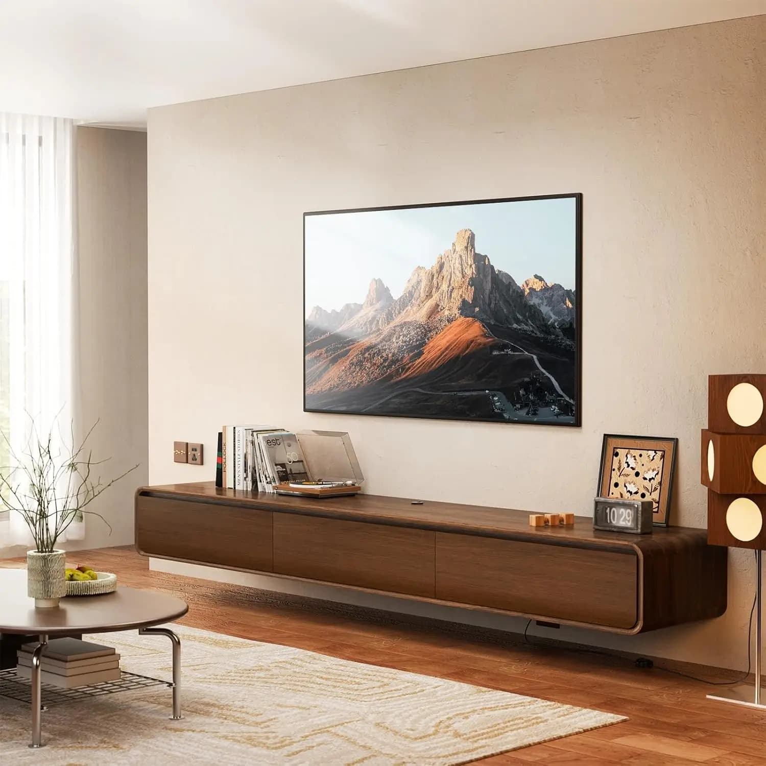 Mobile TV Sospeso da 71 Pollici con Porta Ribaltabile e Gestione Cavi, per Soggiorno e Camera da Letto, in Noce, Personalizzabile