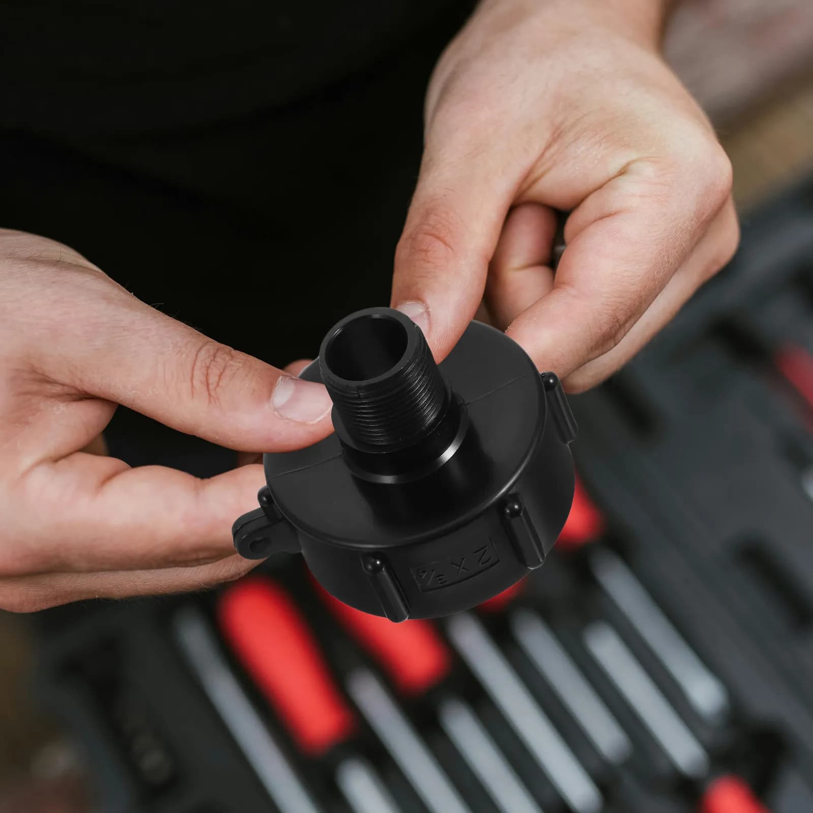 IBC reservoir exhaust adapter, plastic male connector for hose, for garden irrigation, external hydraulic system, connection for container.