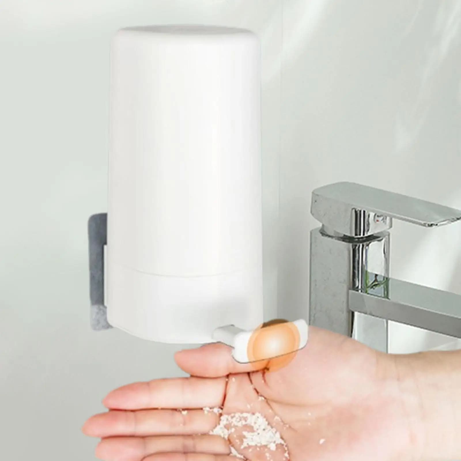Dispenser per smerigliatrice di sapone Installazione a parete Strumento manuale per il risparmio di sapone completamente chiuso per cucina, ufficio, hotel, palestre, appartamento urbano