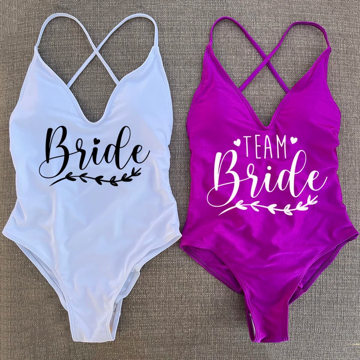 Costume da bagno intero da sposa imbottito sexy da sposa, costume da bagno da sposa, costume da bagno a cuore, body da spiaggia con taglio incrociato sul retro