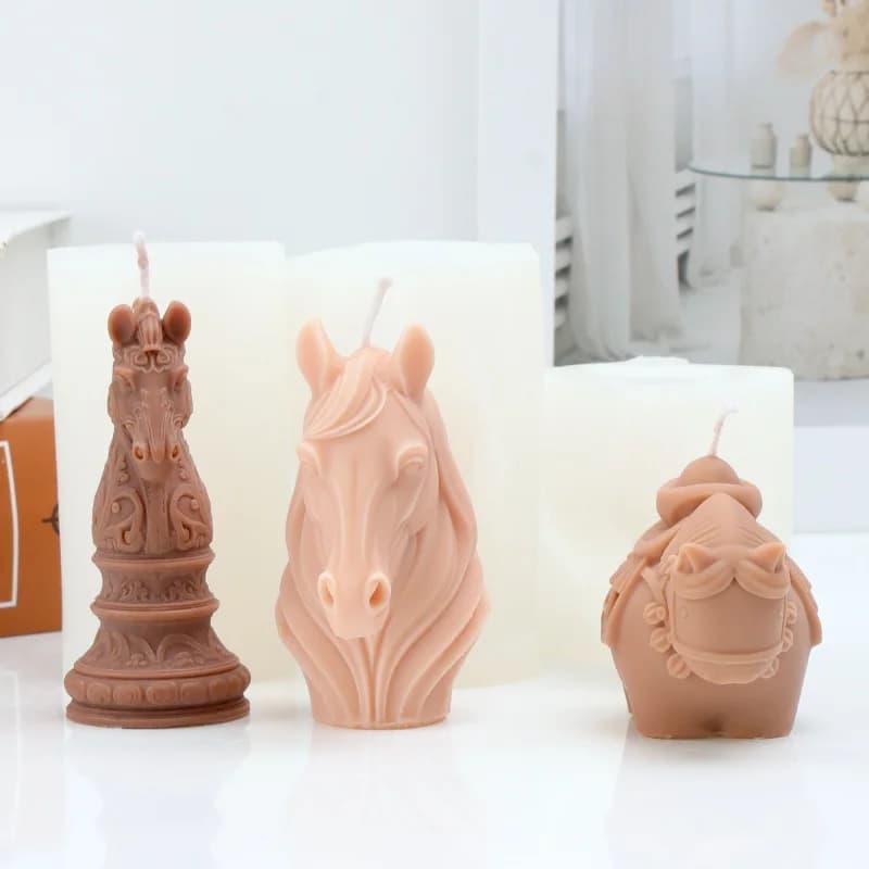 Stampi per Candele a Forma di Cavallo Carini ed Eleganti, Stampo in Resina 3D Realistico a Forma di Testa di Cavallo Western e Cavaliere Scacchistico Ornato, Regali Equestri