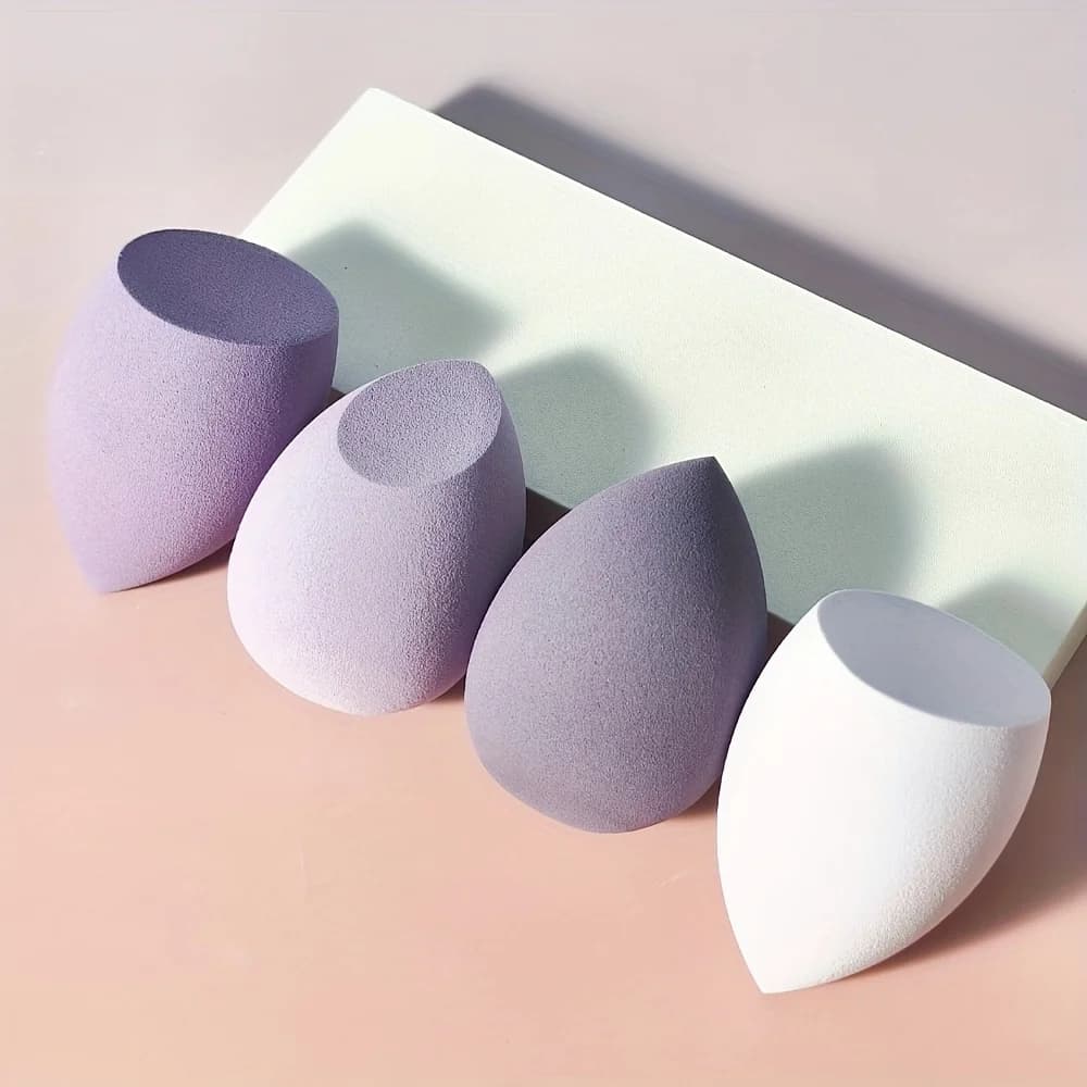 Set of 4 Sponges for Make-up, Multifunctional Applicator for Funding Suitable for All Types of Skin for an Empty Make-up