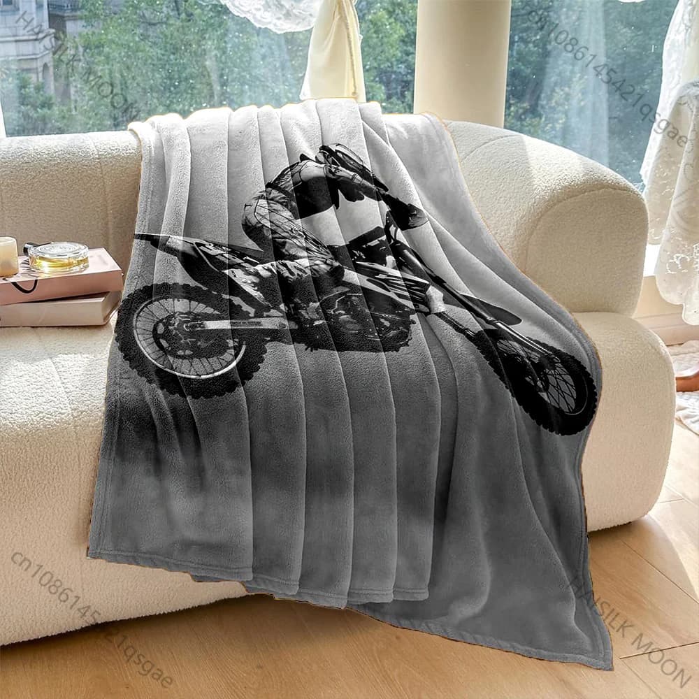 1PC Coperta calda con stampa silhouette di motociclista in salto in aria, per adulti e bambini, ideale per casa, viaggi, auto, morbida, confortevole, regalo di lusso