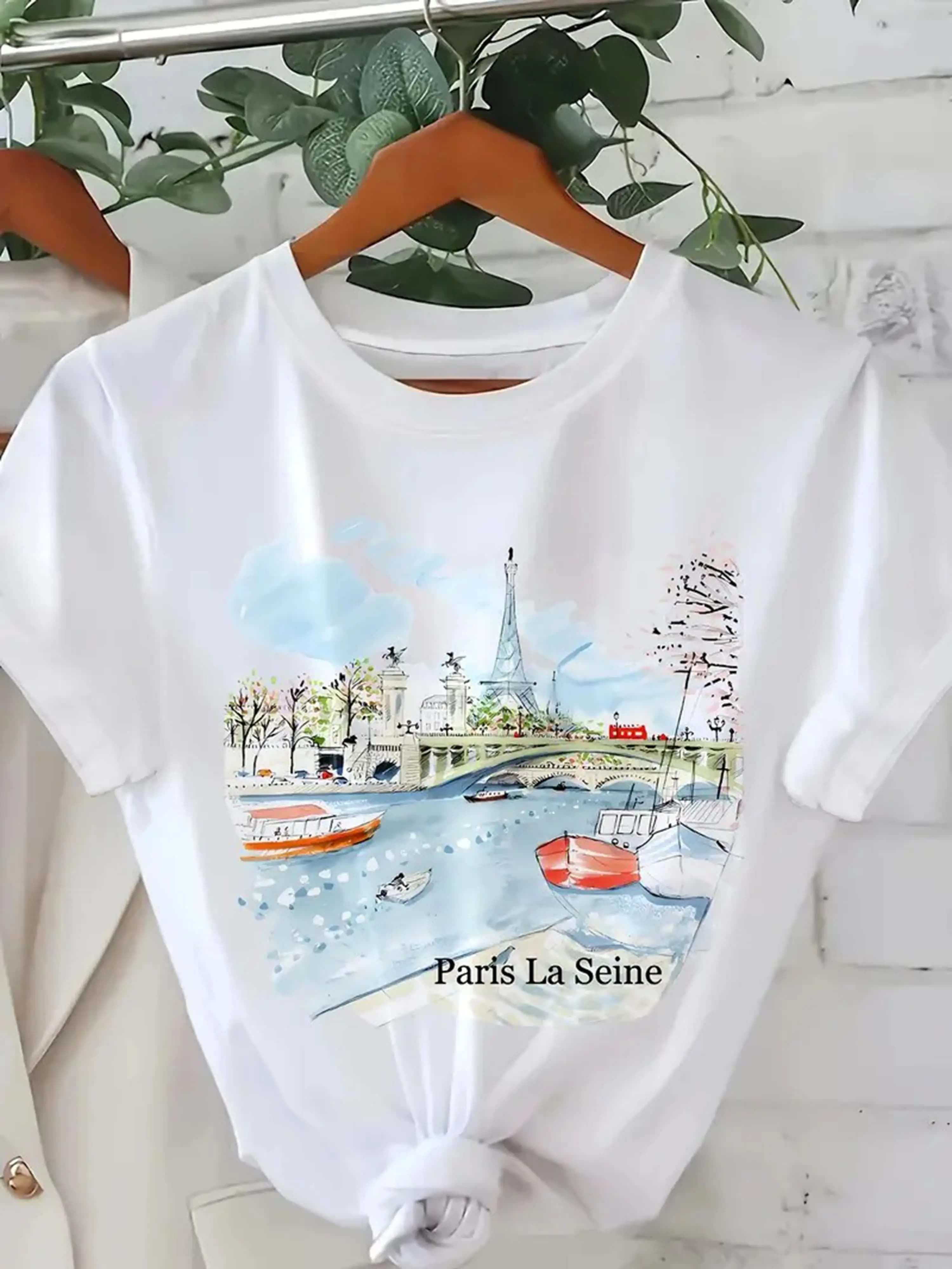 T-shirt stampata stile urbano Top a maniche corte con scollo tondo indispensabile per la primavera e l'estate alla moda per le donne