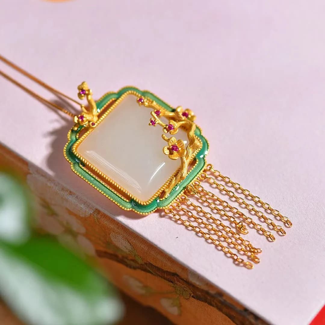 Antico mestiere d'oro intarsiato diamante rosa naturale Hotan Giada ciondolo quadrato bianco smalto nappa collana regalo di gioielli da sposa