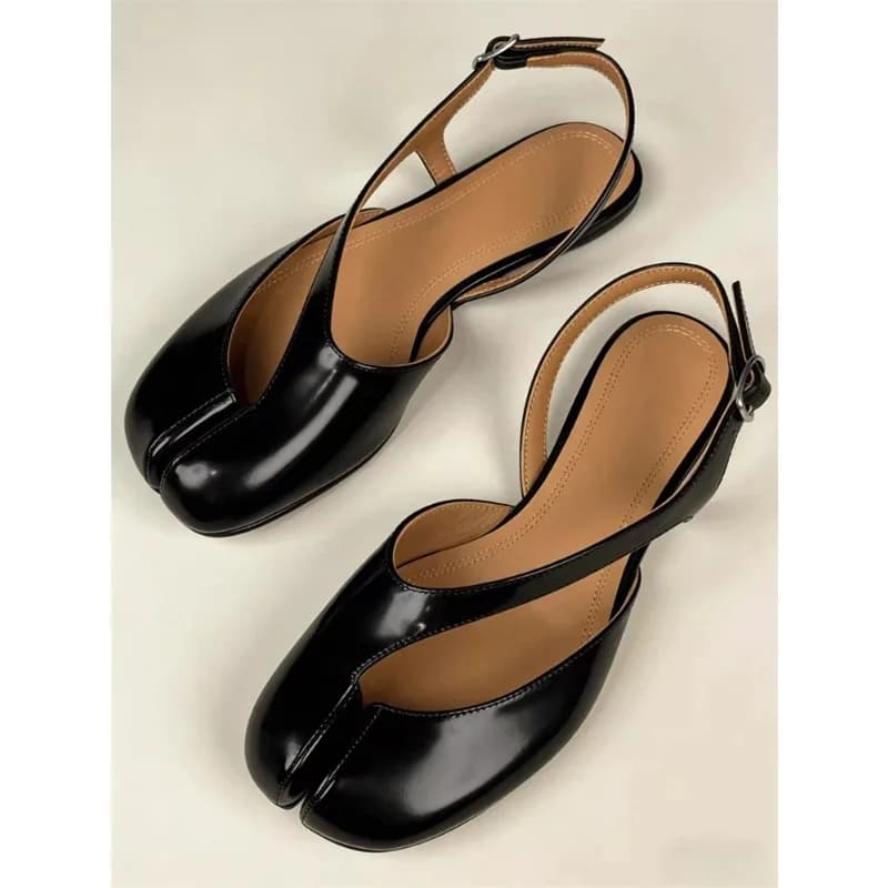 Luxury Tabi Flat Women Sandals Summer Patent Leather Split Toe Ballet Shoes Woman Brand Designer Wedding Sandals for Women