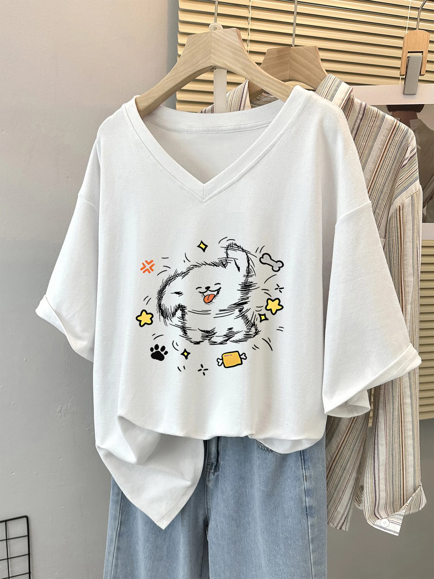 plus Size Loose Fit Cotton V-Neck Short Sleeve T-Shirt Women's Summer Chic Top Korean Style Printed Casual Comfortable Tee