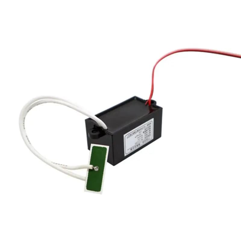 【Popolare 2026】 Generatore di Ozono Mini da 3 Pezzi, Purificatore d'Aria DC12V, Depuratore d'Aria Domestico Portatile, Ozonizzatore