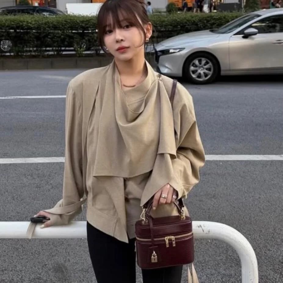 Fashionable Autumn New Arrival Korean Style Drapey Scarf Shoulder Wrap Short Jacket Windbreaker Women's Standard Fit Outerwear