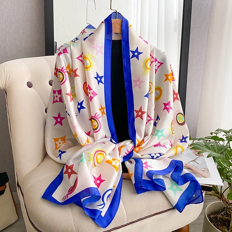 Fashionable European And American Style Printing Simulation Silk Women's Large Square Scarf Shawl Factory Wholesale Luxury Brand