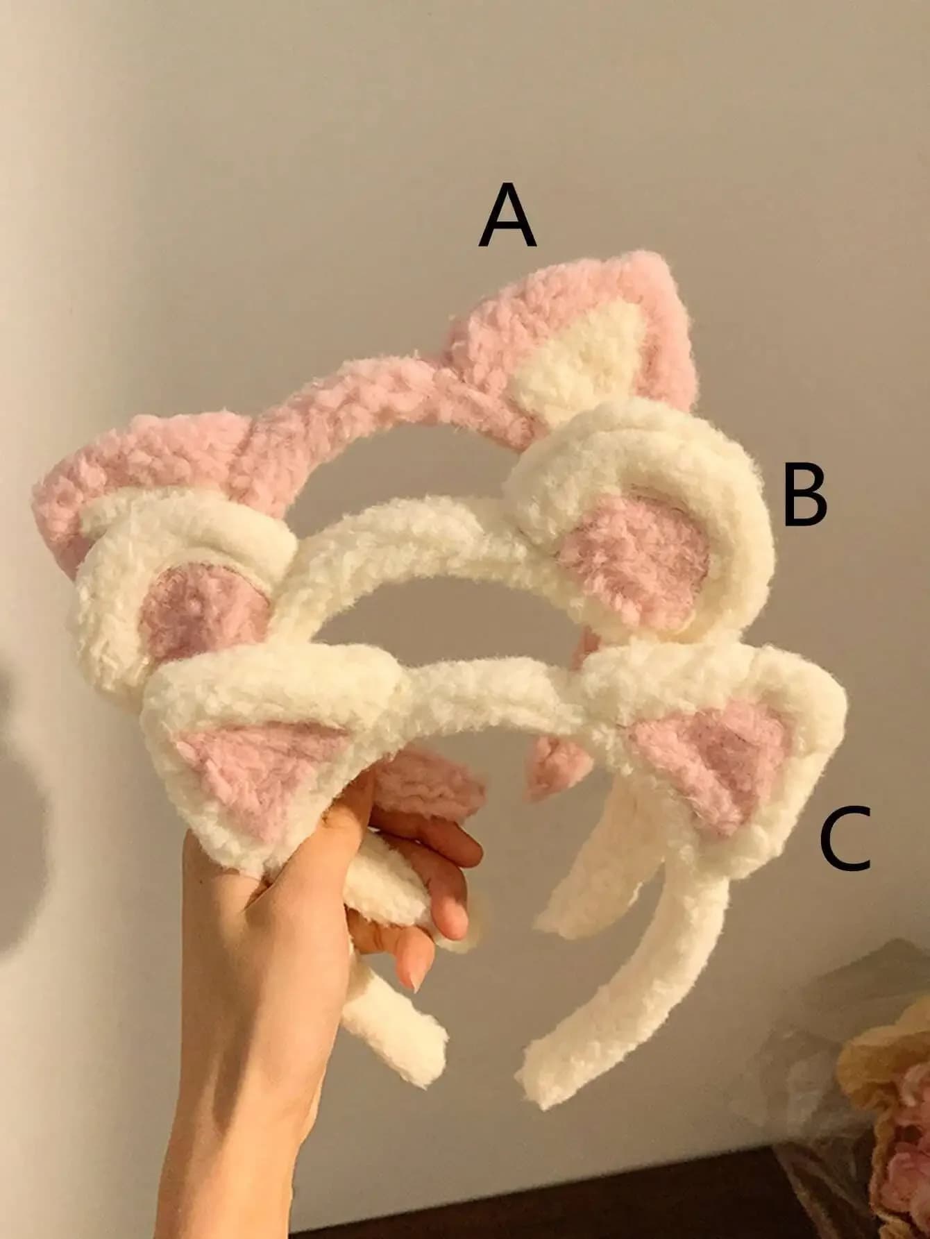 1 fascia per capelli in peluche rosa con orecchie da gatto e faccia da orso per donna, accessorio per il trucco e per maschere facciali, graziosa fascia per capelli.