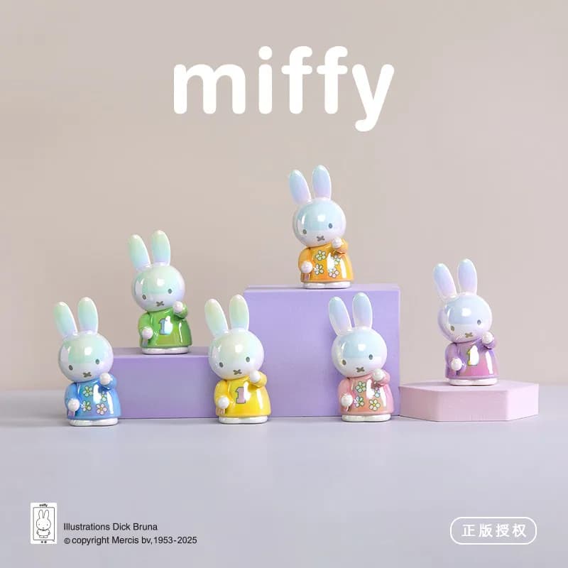 Miffy Pen Holder Blind Box Colorful Outfit Rabbit Figurine Mini Desk Organizer Cute Stationery Accessory Table Display