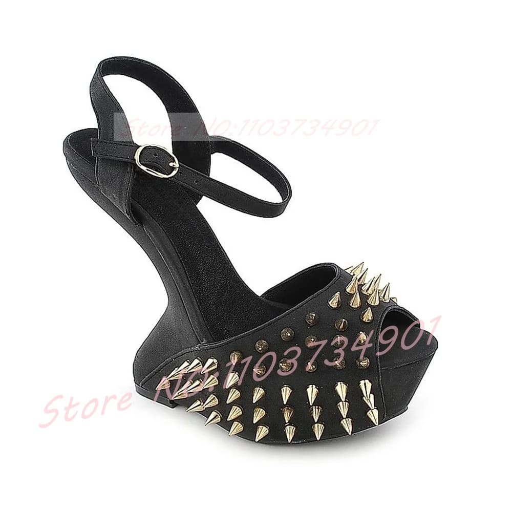 Sandali con tacco alto con plateau Sandali da donna con rivetti Peep Toe Cinturino alla caviglia Nero Flock Sandali stile strano Scarpe da festa alla moda sexy femminili