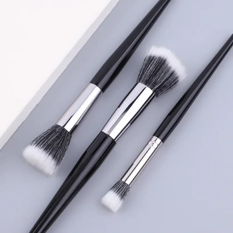 Pennello Pointillator Pennello per fard Pennello per trucco Cangzhou a testa piatta in pura lana Manico in legno con setole morbide Strumento di bellezza