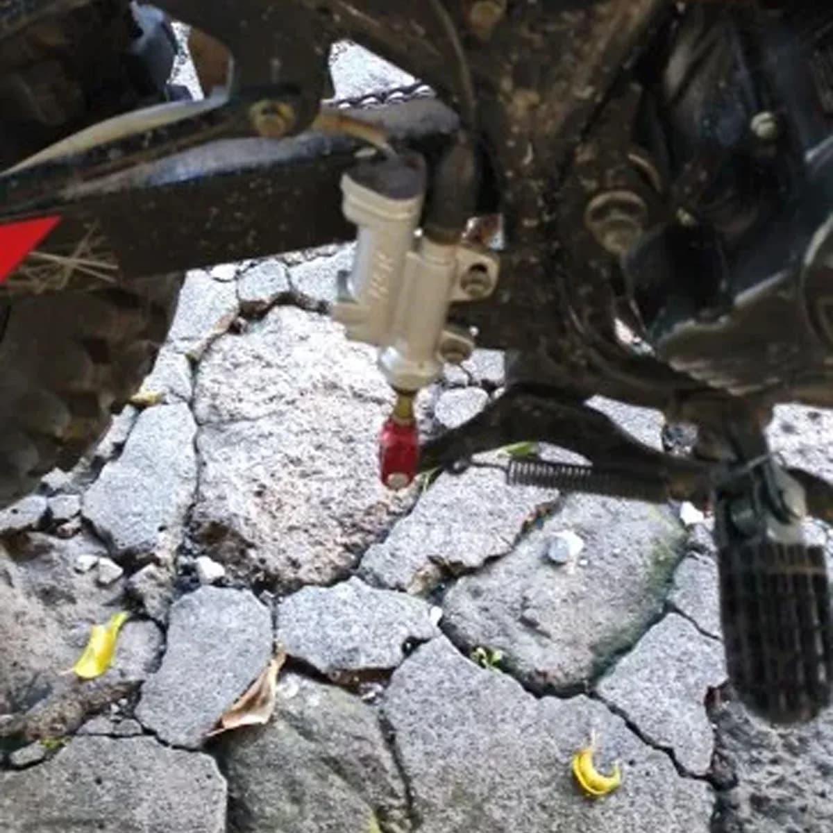 Motorcycle Rear Hydraulic Brake Master Cylinder Pump For Kayo T4 T6 BSE 50cc 70cc 110cc 125cc 150cc 250cc ATV Pit Pro Dirt Bike