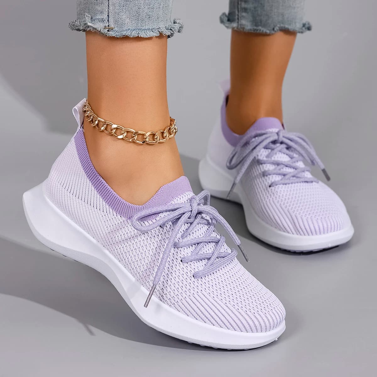 Nuove sneakers stringate casual da donna primaverili e autunnali, scarpe sportive e casual comode, traspiranti, leggere e resistenti all'usura