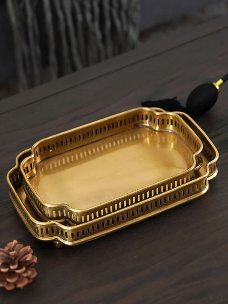 Vassoio portaoggetti in ottone per banchi da bagno, armadietti, asciugamani per ospiti, orologi, orecchini, pennelli per trucco, profumo