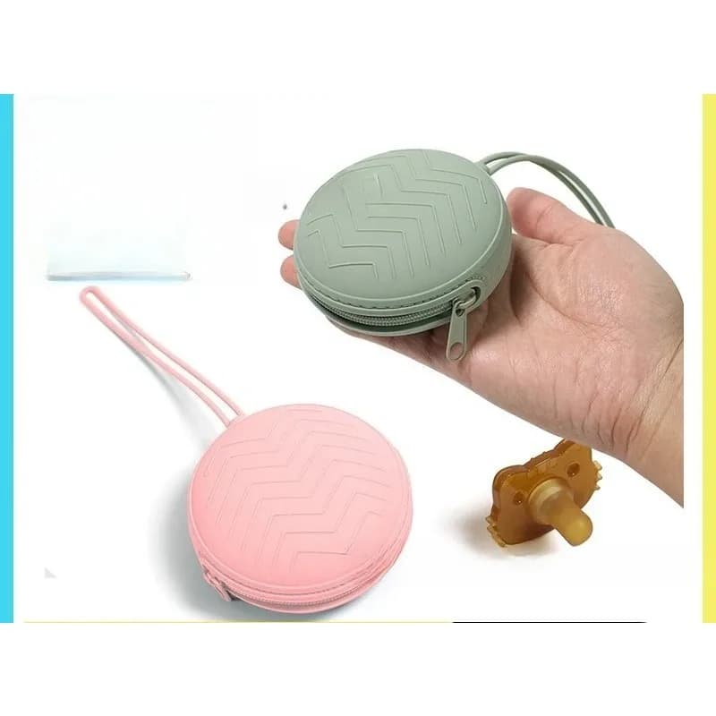 1PCS Infant Portable Soother Container Box Nipple Storage Box Cases Baby Accessories Baby Pacifier Holder Box BPA Free Silicone