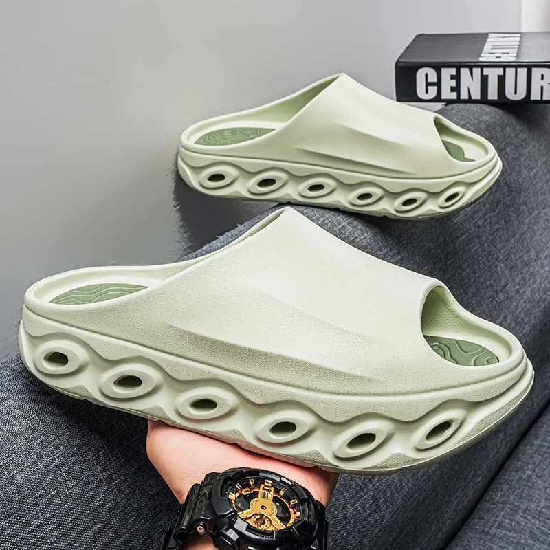 Summer Outdoor Beach Men's Slippers, Thick-Soled Sandals, Beach Outdoor Flip-Flops, Breathable Casual Slippers