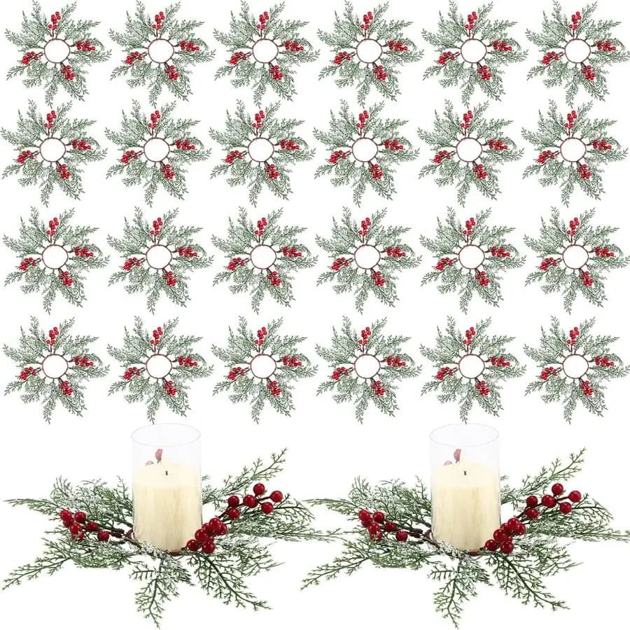 24 Pezzi Ghirlande Natalizie per Candele, Mini Ghirlande Artificiali per Armadietti da Cucina, con Bacche Rosse, Pino e Neve, Supporti per Pilastri Natalizi