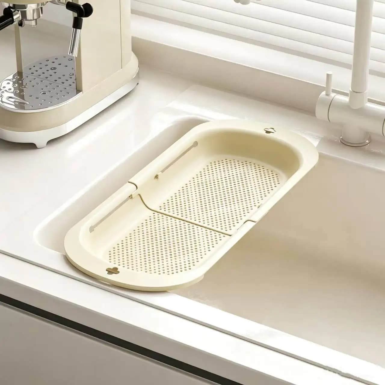Retractable Kitchen Sink Colander, Bowl & Fruit Vegetable Washing Storage Rack