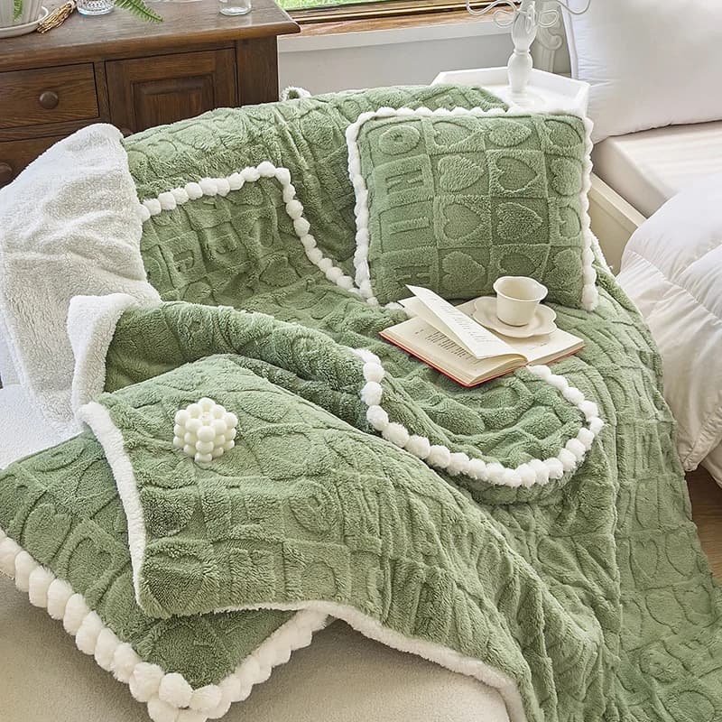 combinazione di cuscini, cuscini e coperte multifunzionali comprende un poggiatesta per auto extra spesso e un cuscino per coperte due in uno