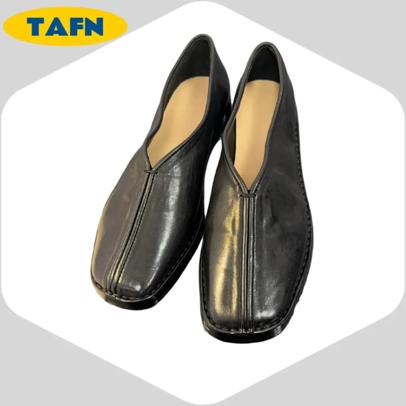 All-Matching Beautiful Simple Comfort Trend Women’s Faux Leather Loafers with Stylish Design Leather Loafers with Look AE2602