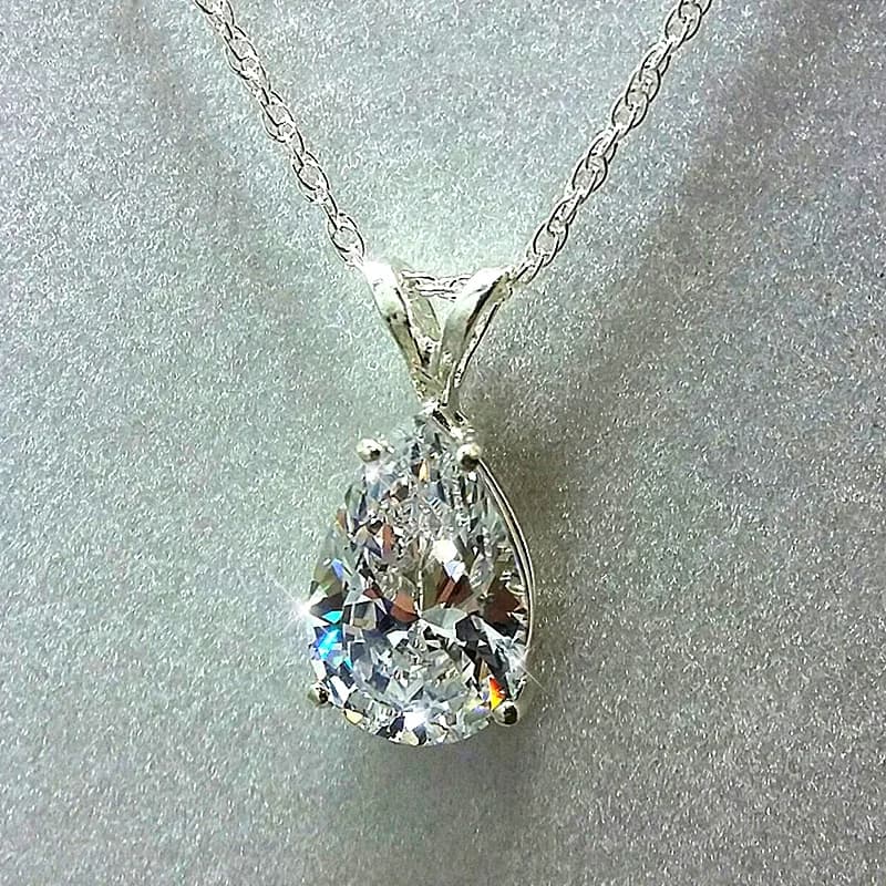 Collana da donna Huitan con goccia d'acqua in zirconia cubica, accessori femminili semplici ed eleganti, regalo, gioielli da sposa, 2021 alla moda